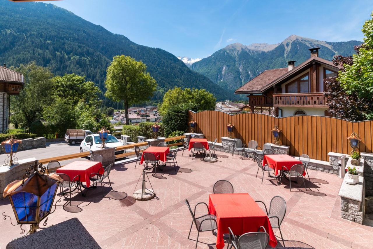 Hotel Bellavista Pinzolo Buitenkant foto