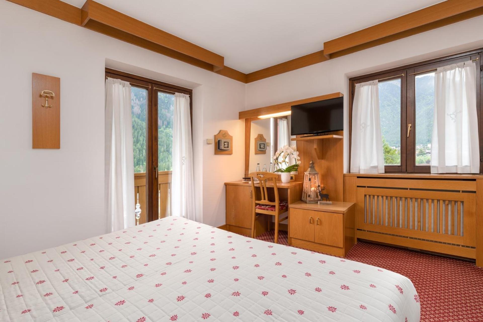 Hotel Bellavista Pinzolo Buitenkant foto