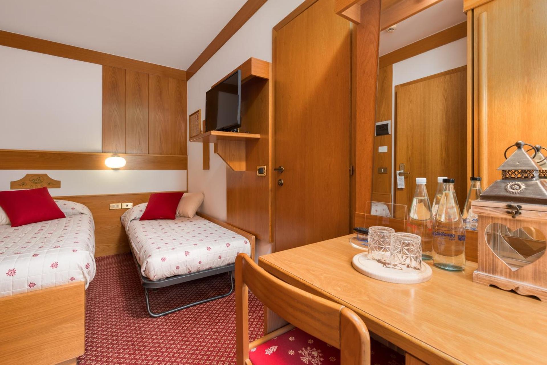 Hotel Bellavista Pinzolo Buitenkant foto